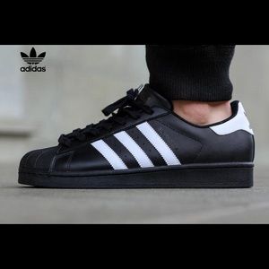 Adidas superstar black and white